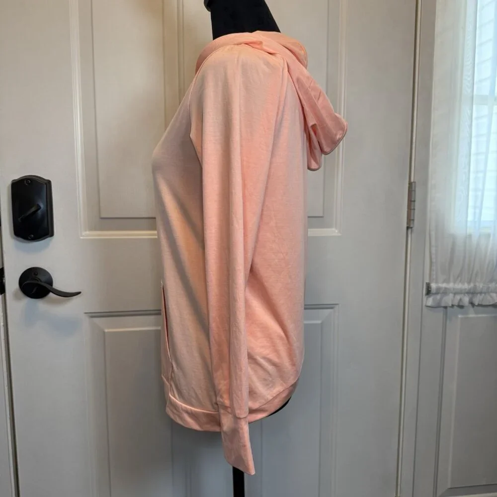 Girls Runway Hoodie Quick Dry Moisture Wicking Front Pocket Size Large 12/14